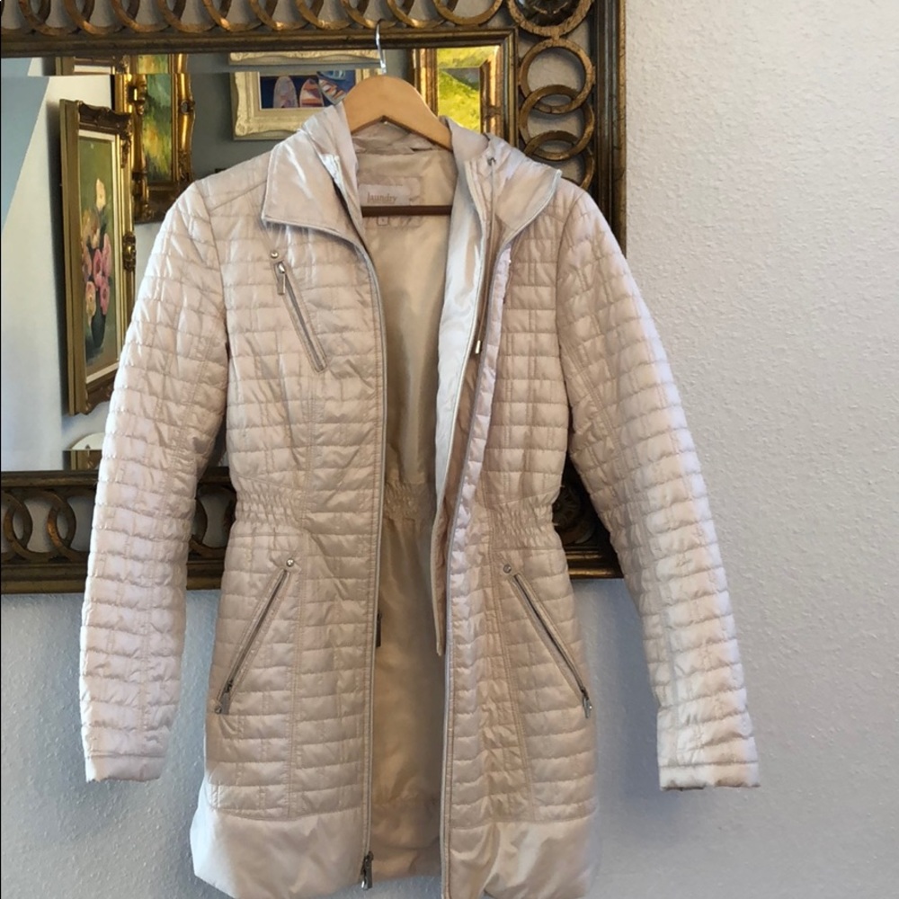 Lightweight stadium hooded jacket, size S